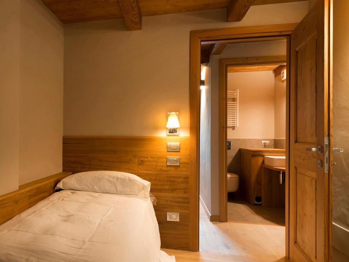 3 Chalets Aparthotel เบรยล์-แชร์วิเนีย ภายนอก รูปภาพ